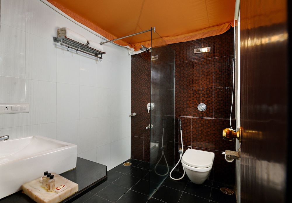 HOTEL SHREE VILAS 26/26