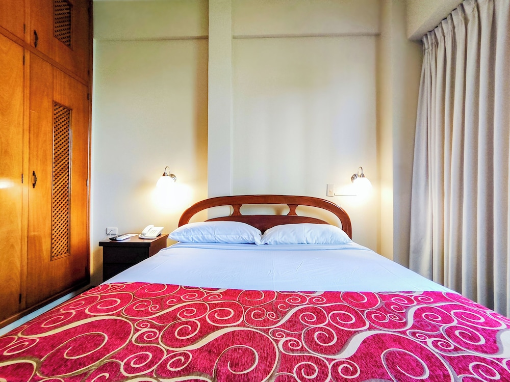 Lido Hotel 17/42