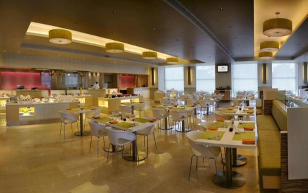 Pullman Chennai Anna Salai 34/44