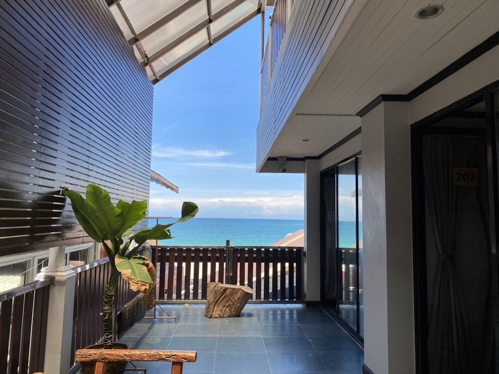 Sinsamut Koh Samed Hotel 36/48