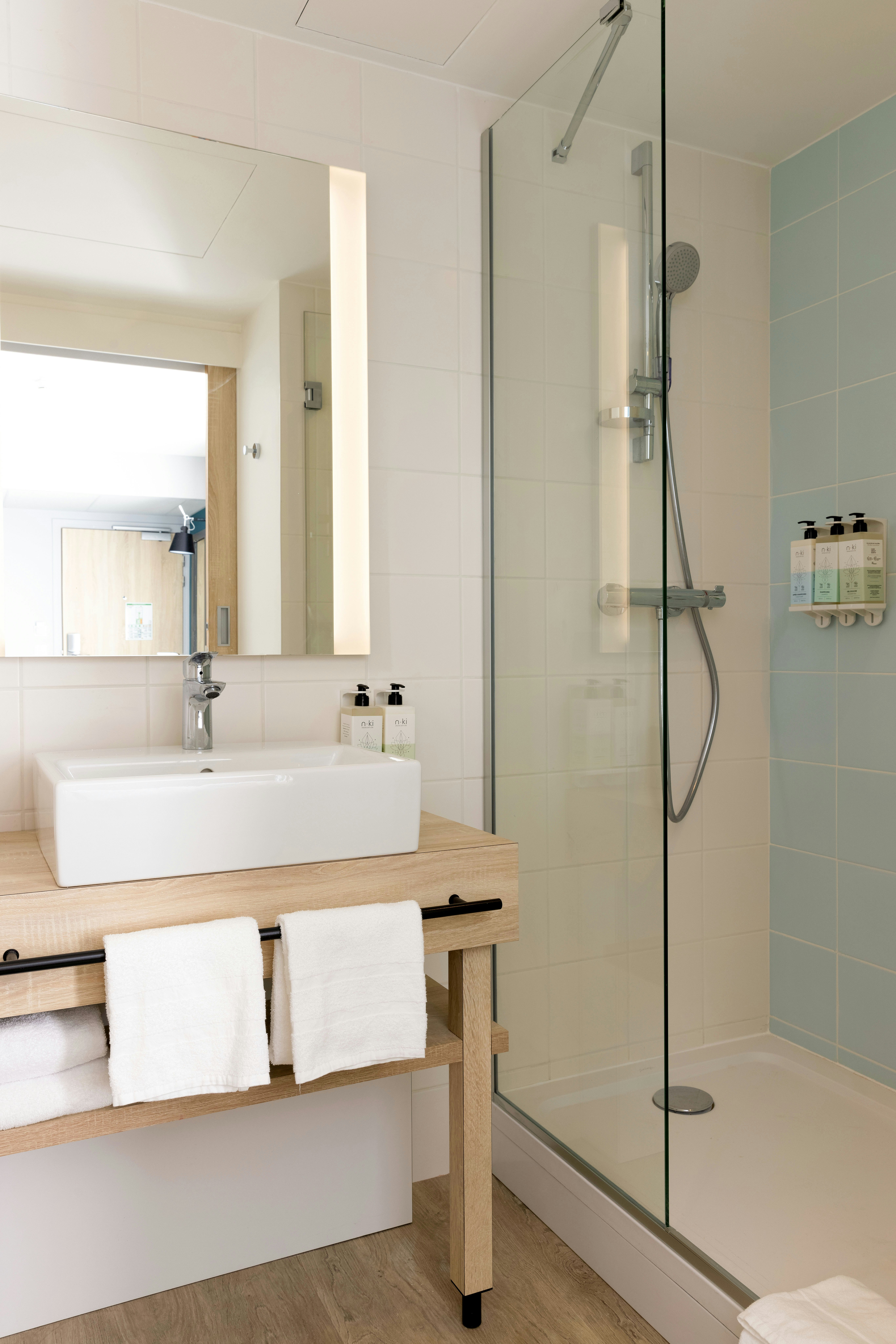 غرفة بسرير كينج، Hampton by Hilton Tours Centre 4/6