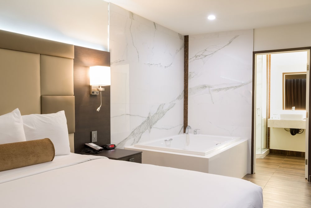 Hotel Xilo Glendale 14/51