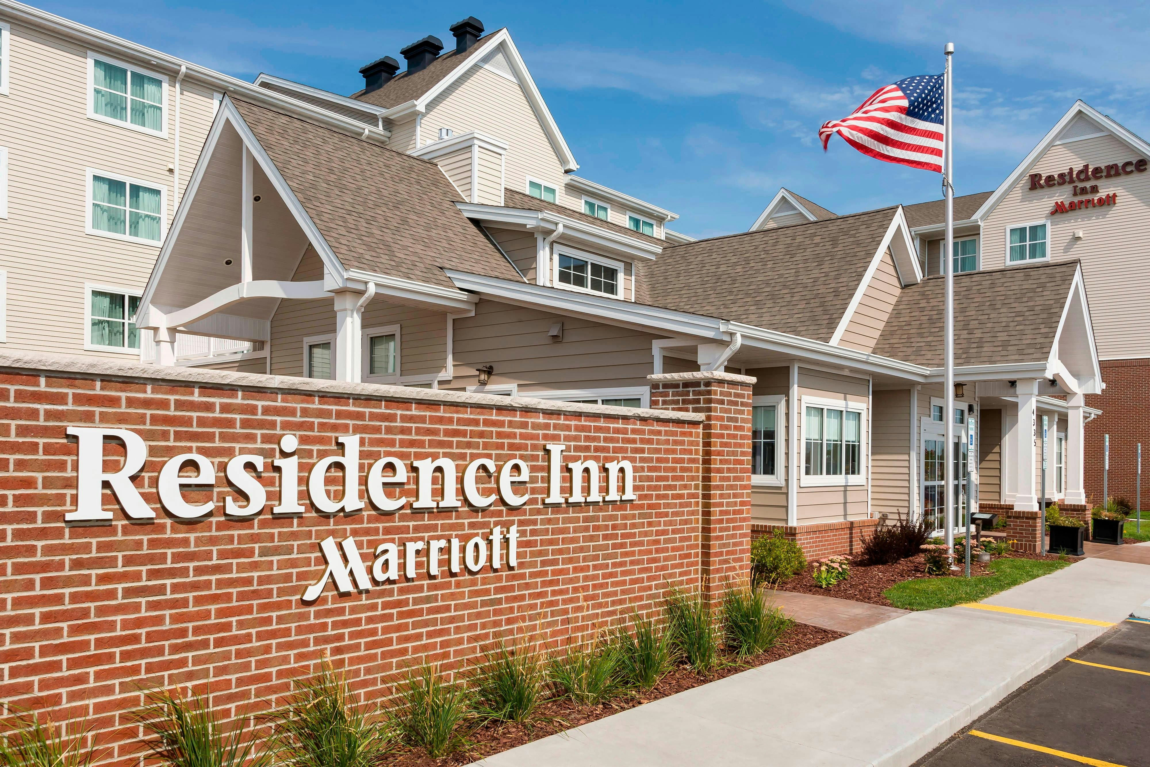 RESIDENCE INN FARGO 9/9