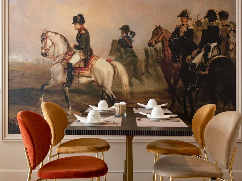 Mercure Versailles Paris Ouest 58/76