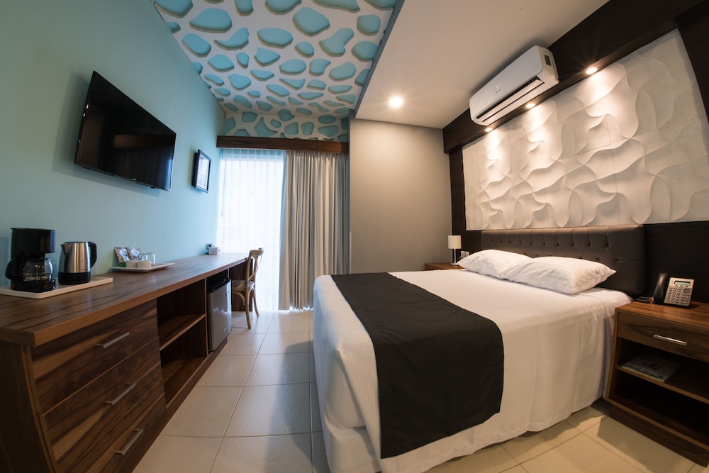 Hotel & Suites Clipperton 15/66