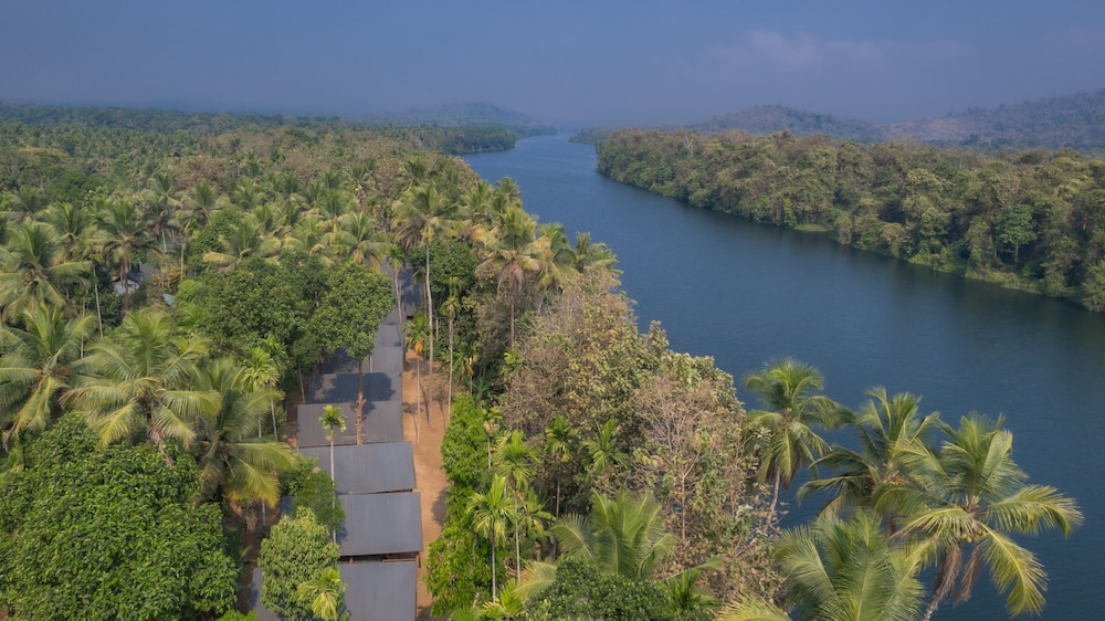 Amritara Riverside Luxury Tents 34/50