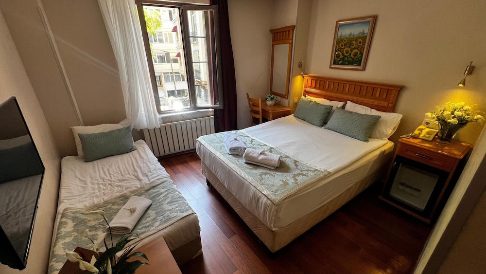 Star Hotel Taksim 26/61