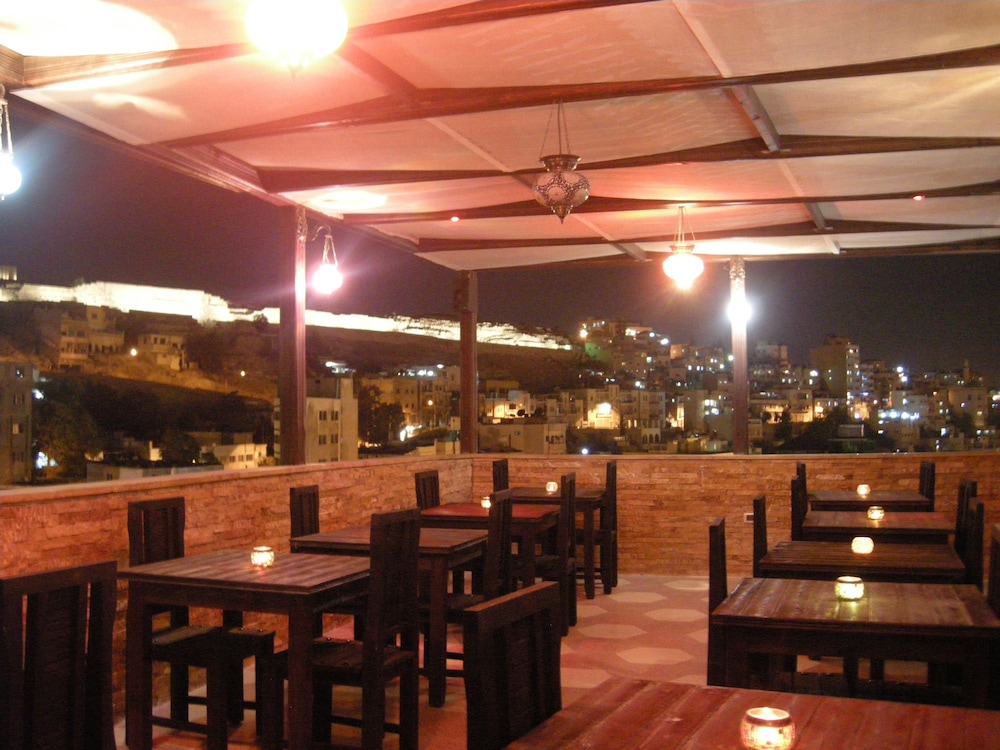 Arab Tower Hotel 35/54