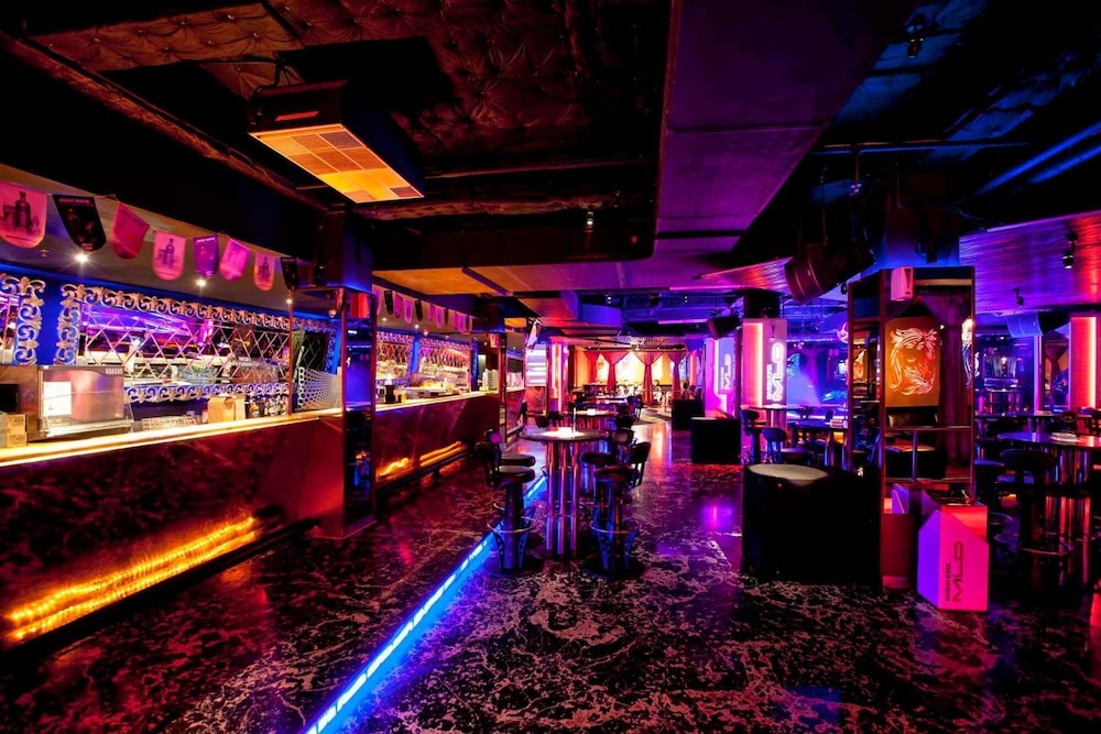 Hotel At 108 By Him 20/24