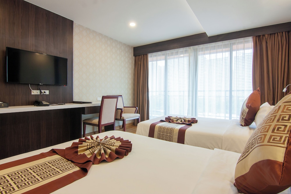 غرفة ديلوكس بسريرين منفصلين، Golden Jomtien Beach Hotel 5/6