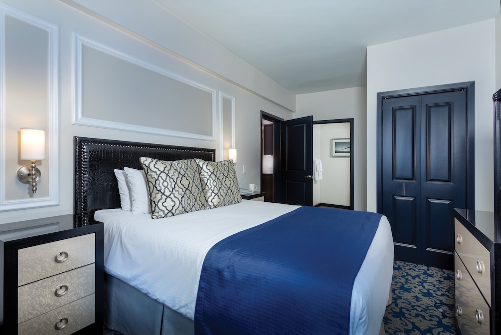 Club Wyndham Canterbury at San Francisco 14/56