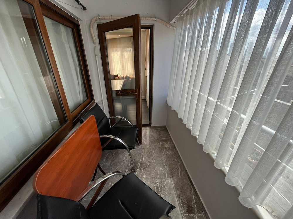 Kings Cross Hotel Istanbul 43/50