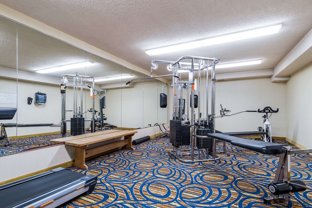 Quality Inn & Suites Lacey Olympia 38/66