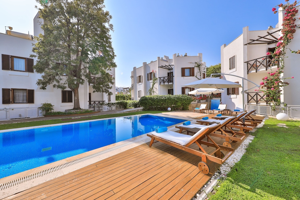 Myndos Residence 30/50