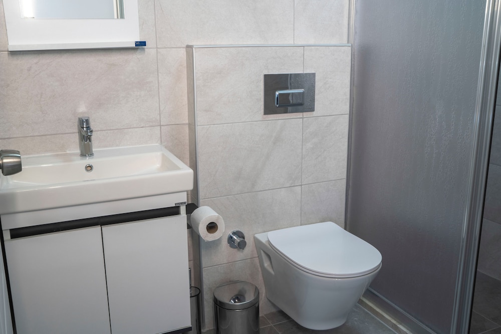 Mea Otel Reisdere Cesme 44/50