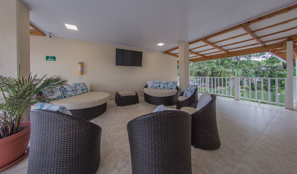 Hotel Isla Bonita 43/59