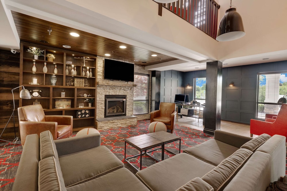 The Crossroads Hotel - Newburgh 20/36