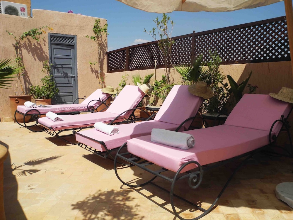 Riad Linda 43/43