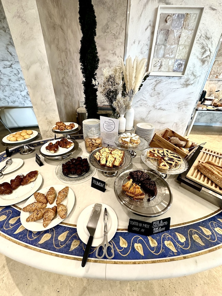 MERCURE RIMINI LUNGOMARE 55/71