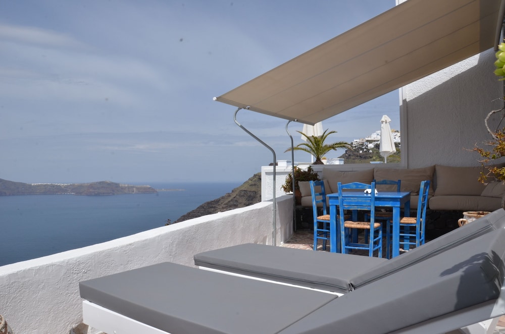 Villa Fegari 9/50