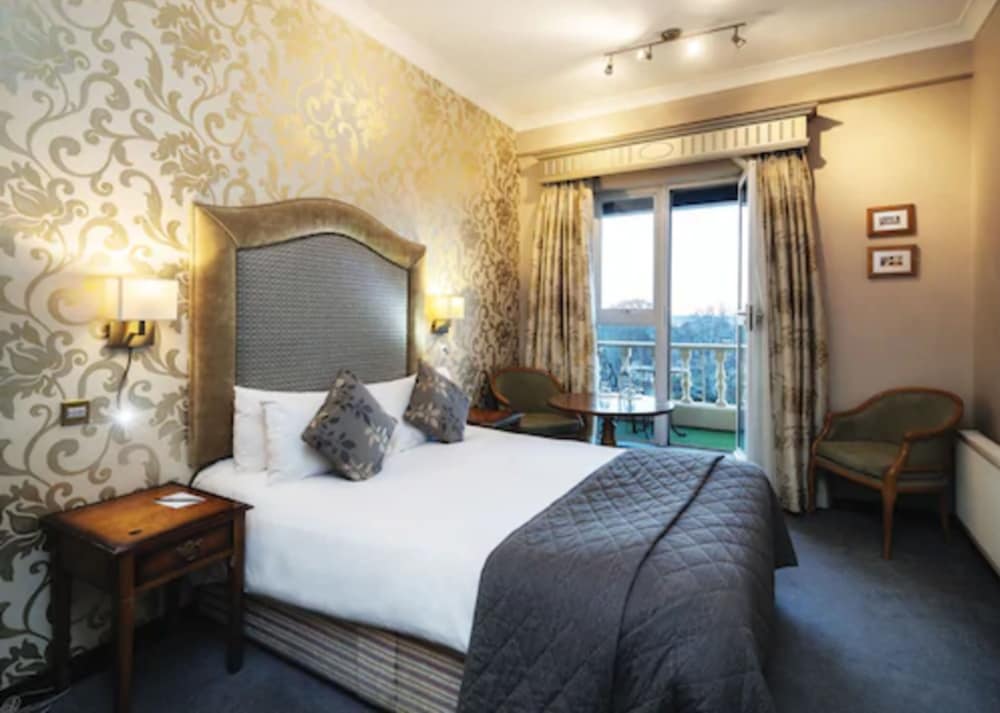 Fitzpatrick Castle Hotel 18/63