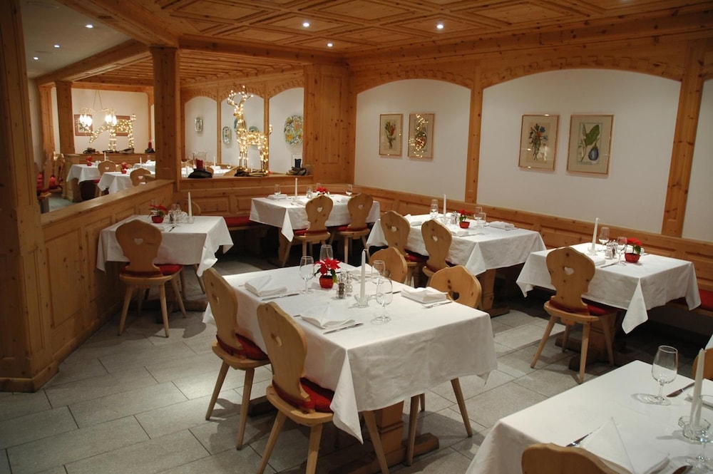 Hotel Corvatsch 29/36