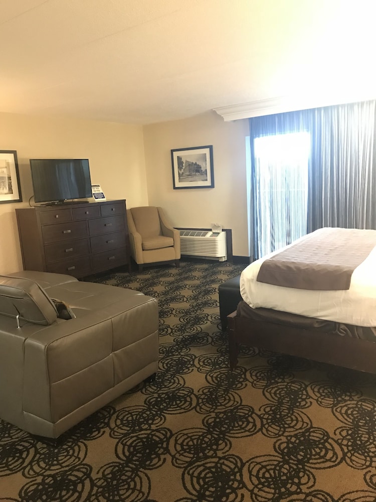 Standard, King Bed, Pool Side, Balcony, Large