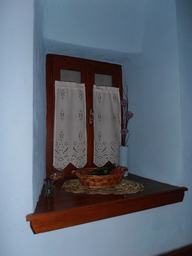 Mansion Terpou 18/46