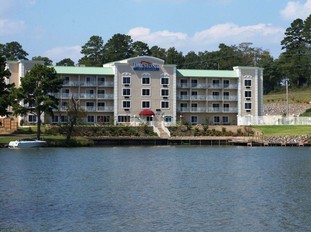 Baymont by Wyndham Hot Springs On the Lake 5/27