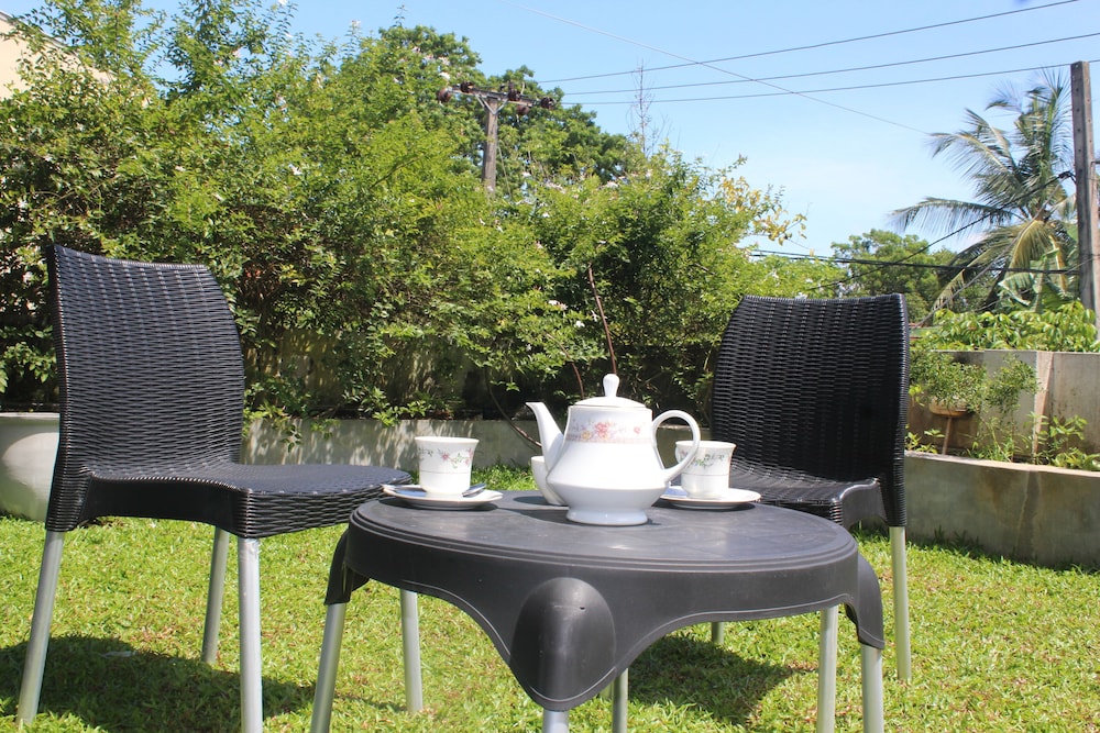 NATURES BLISS GARDEN STAY 30/42