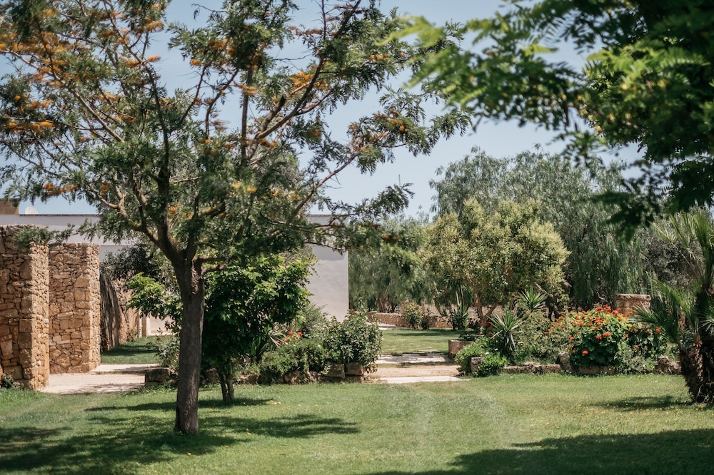 Tenuta Monacelli Masseria Giampaolo 76/80