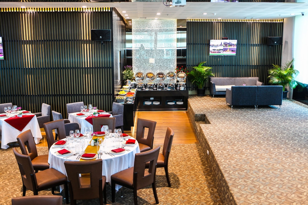 Hotel Royal Bangkok 47/67