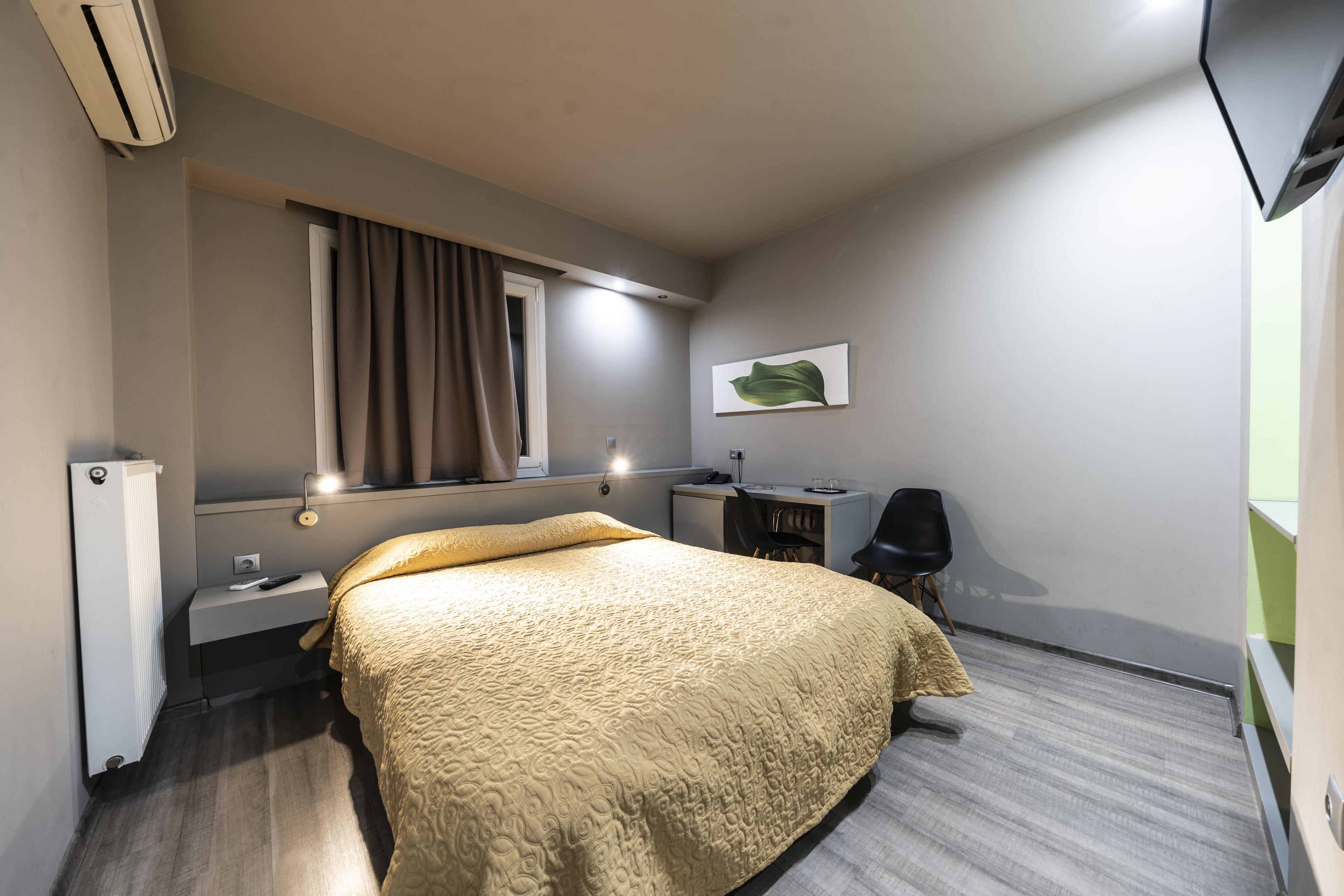 SUPERIOR, DOUBLE BED