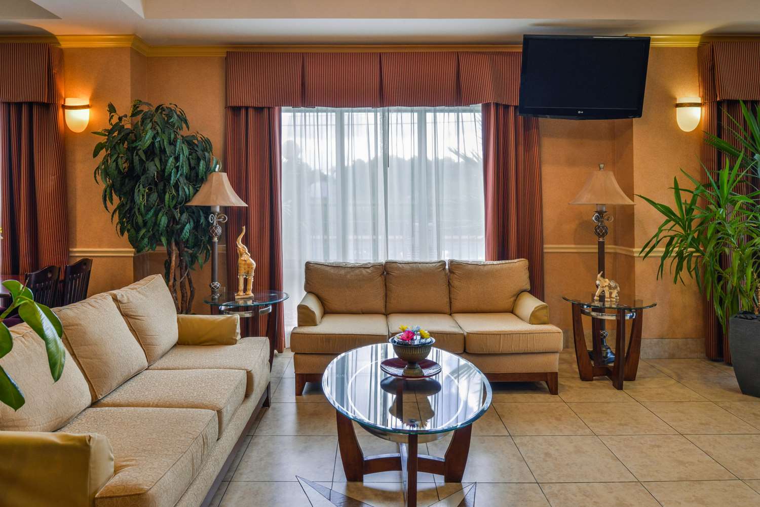 Americas Best Value Inn & Suites Livingston 17/38