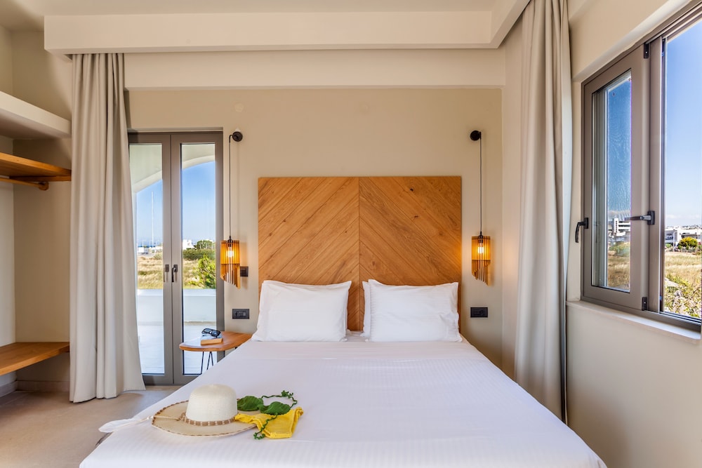 Malena Hotel and Suites - Adults Only by Omilos Hotels 11/50