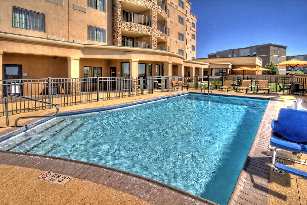Courtyard By Marriott Midland 6/51