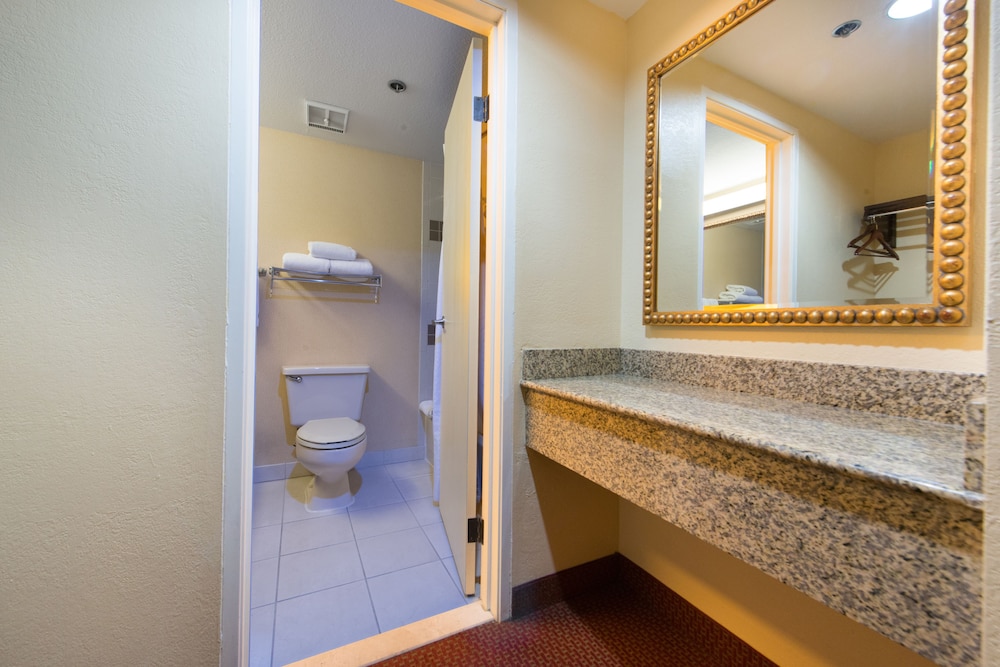 GreenTree Hotel Phoenix West photo5