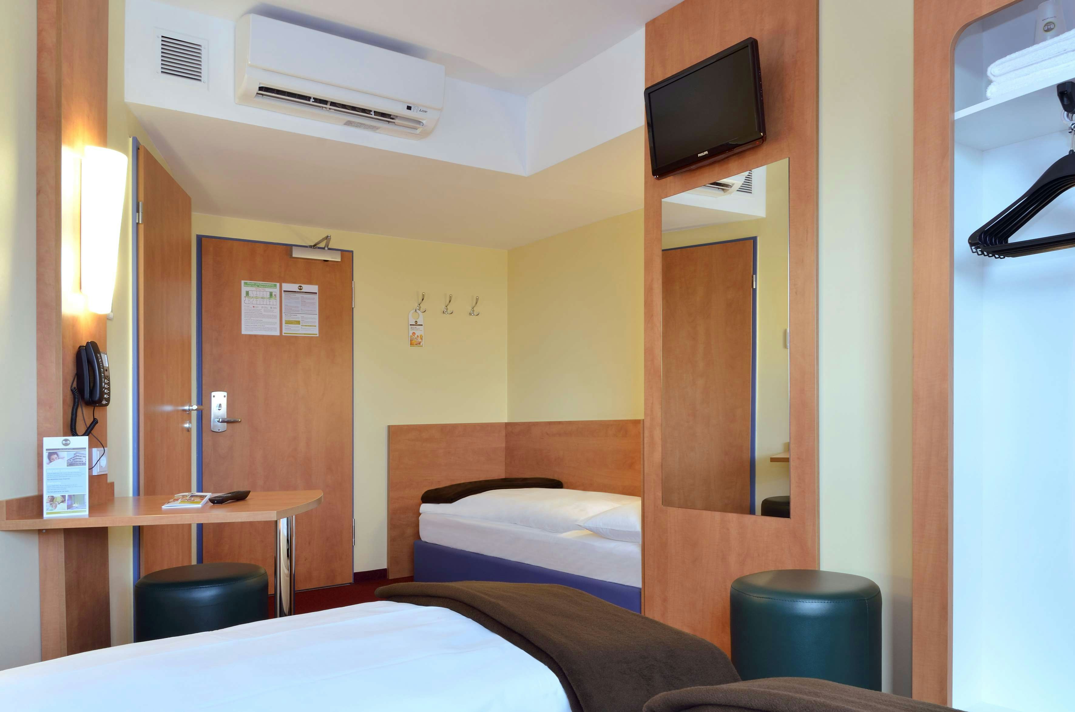 B&B Hotel Munchen-Airport 10/27