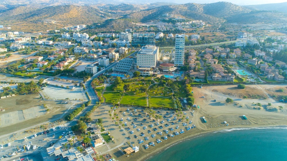 The Tower at St Raphael Resort 48/50