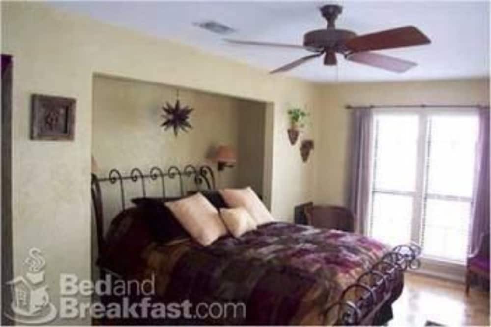 The Lakehouse Bed & Breakfast 10/46