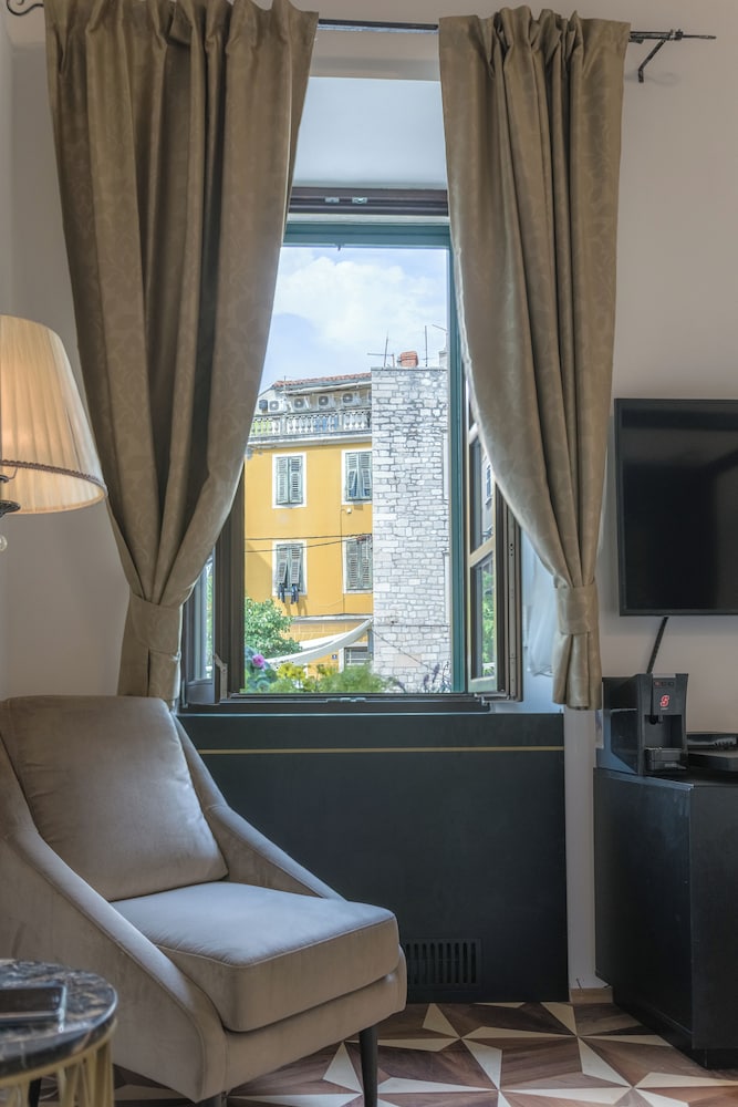 Heritage Hotel King Kresimir 28/50