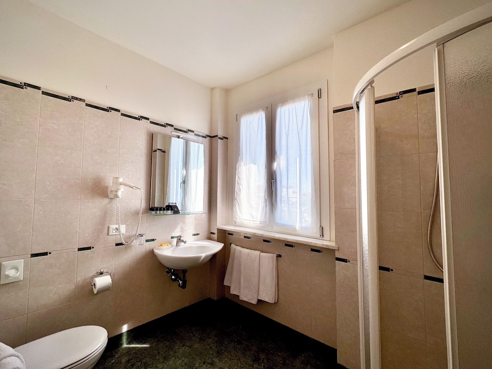 Bencista Hotel 46/46