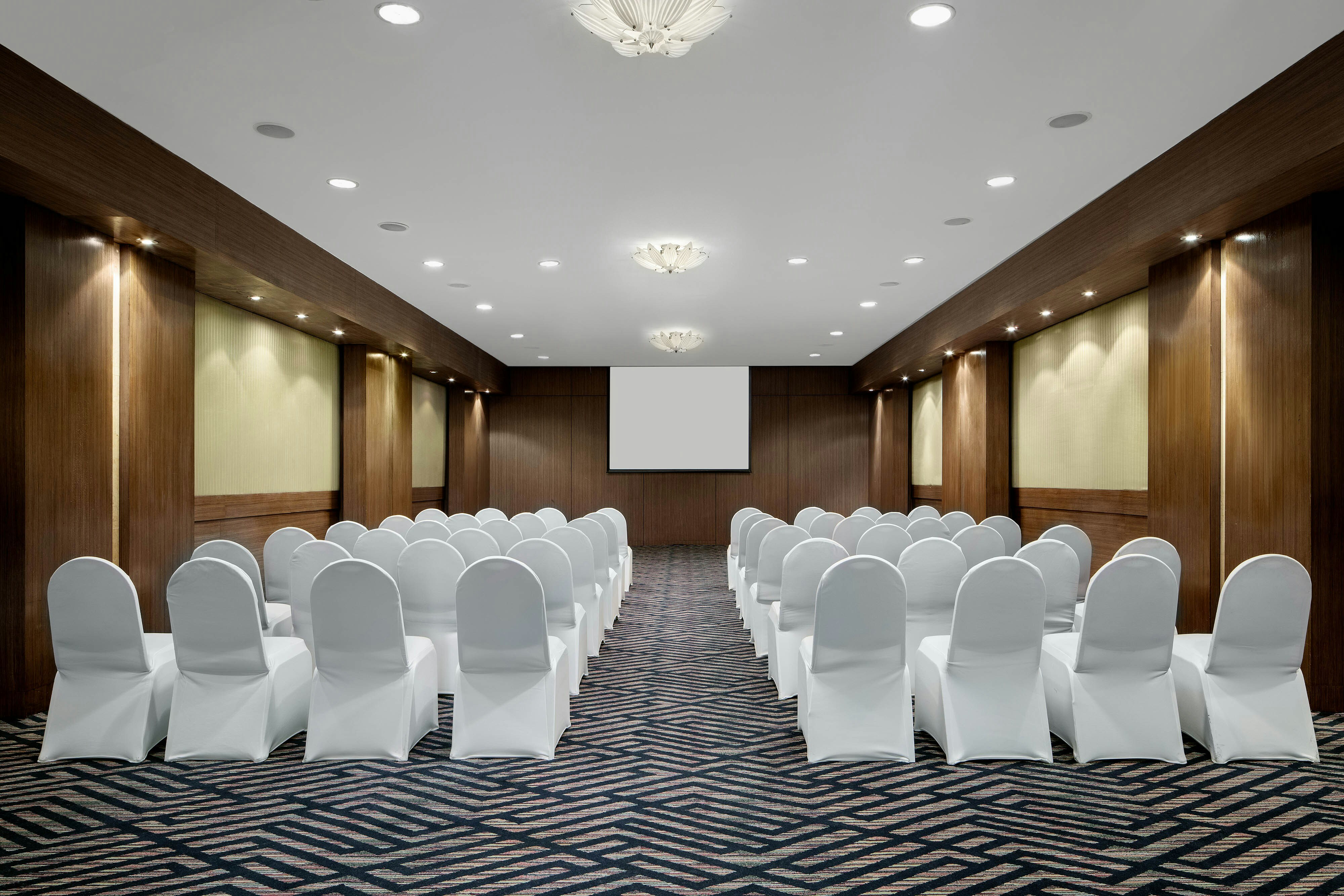 Four Points By Sheraton Dar Es Salaam New Africa 18/28