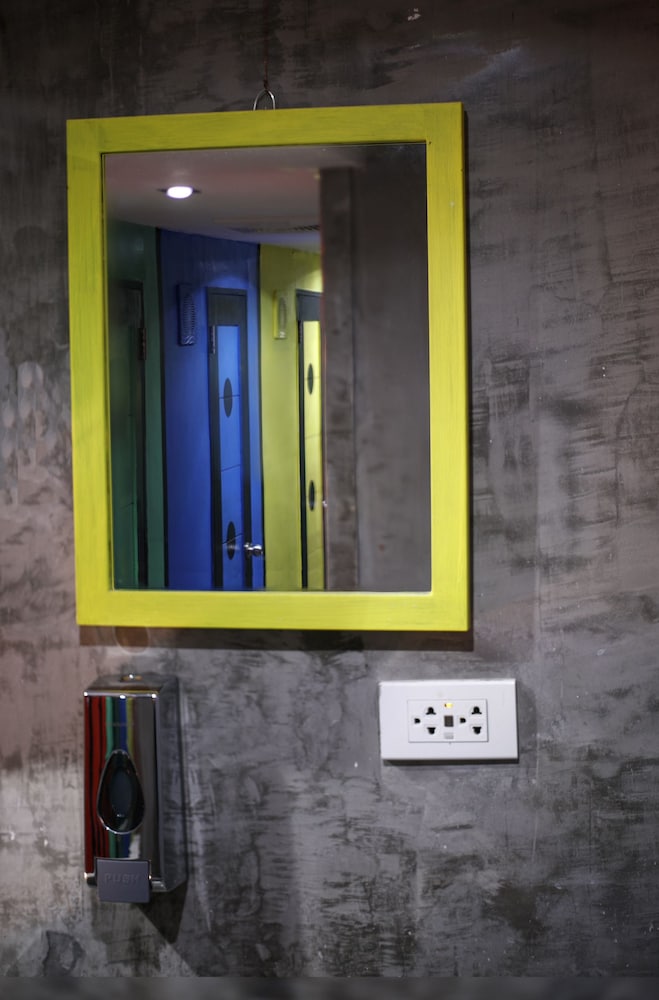 D522 Hostel at Kiener Hills - Near Cebu Airport 5/39