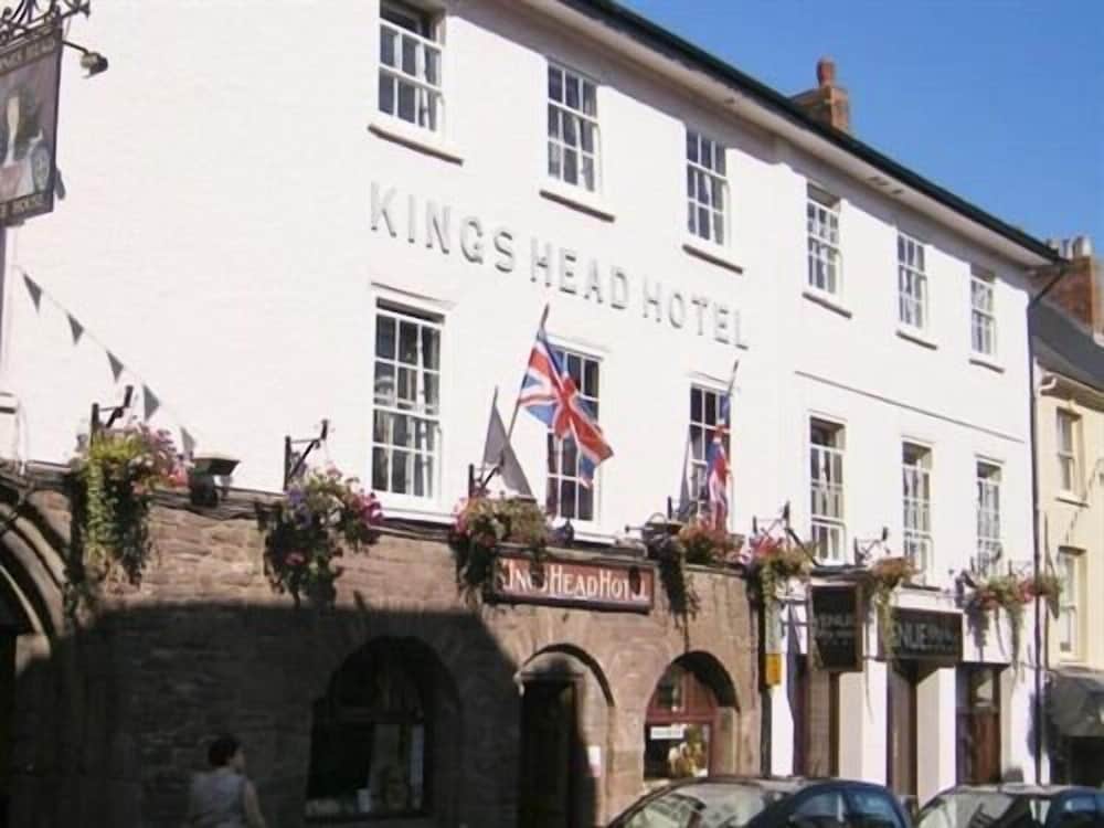 Kings Head Hotel 18/19