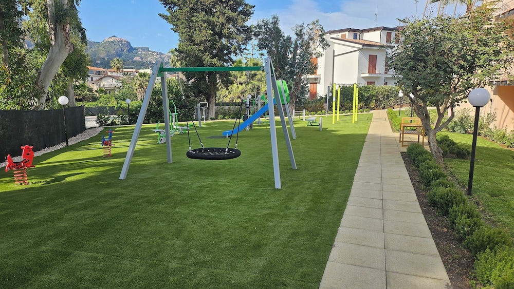 Residence Villa Giardini 31/66