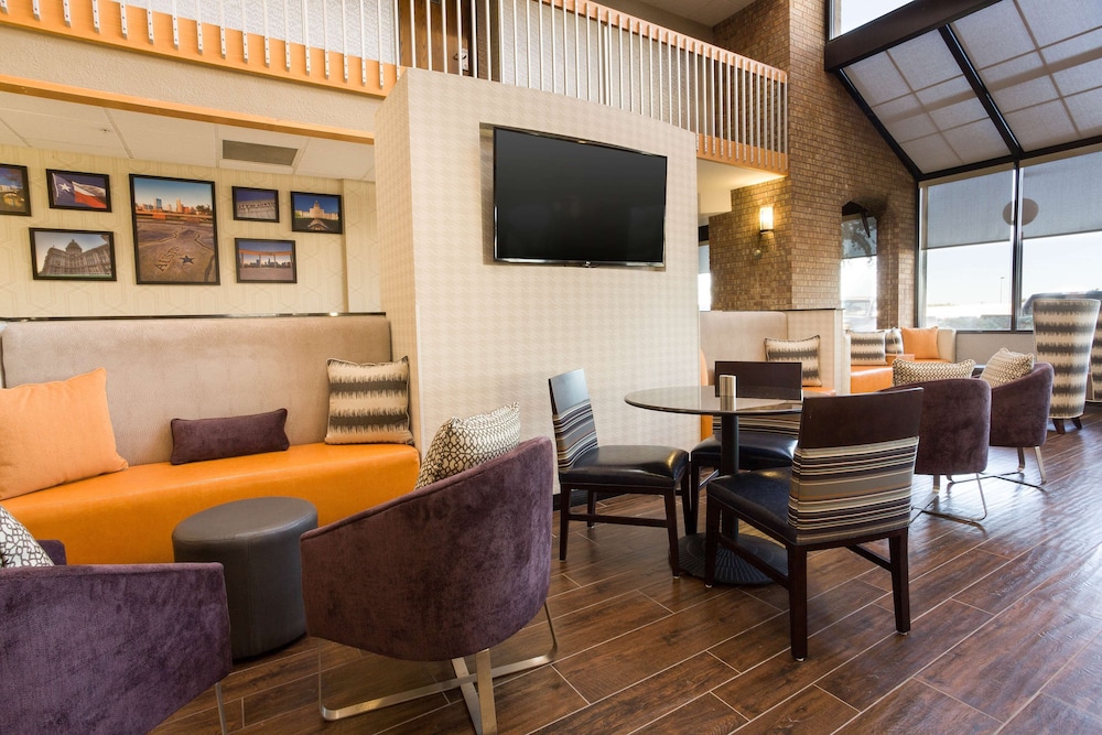Drury Inn Suites North Austin 38/50