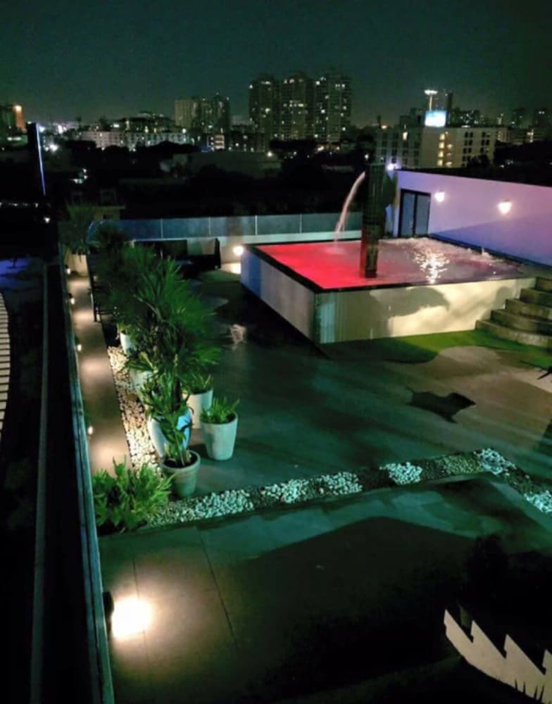 The Xtreme Hotel
