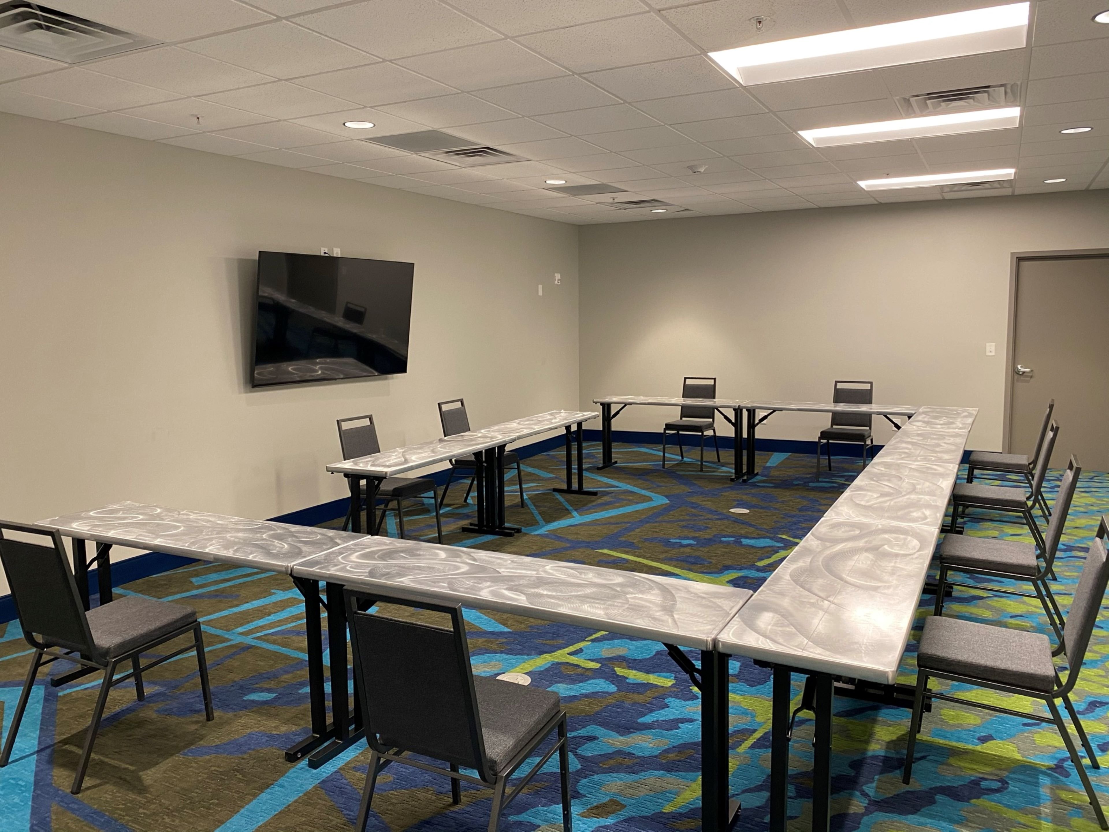 Candlewood Suites Lebanon 49/52