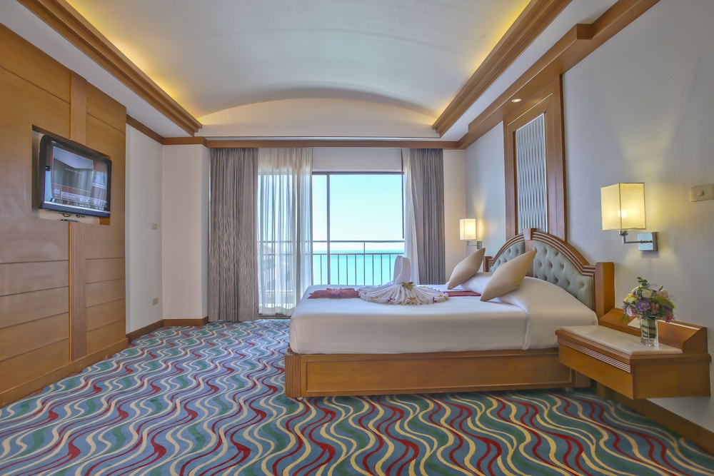 PREMIER, SEA VIEW